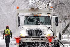 Power trucks and other mobile assets need always up communications